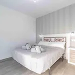 Center * Fuengirola